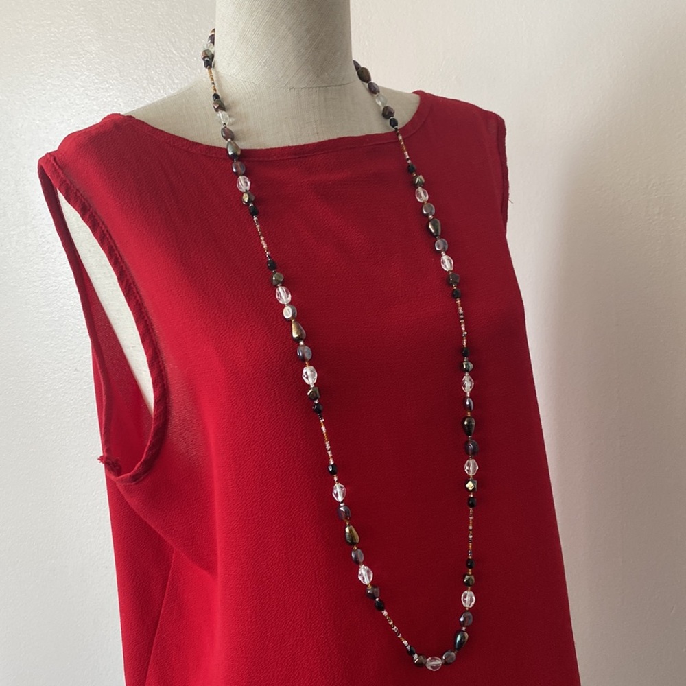 Elegant Beaded Necklace - Black and Silver - Picture 5 of 6